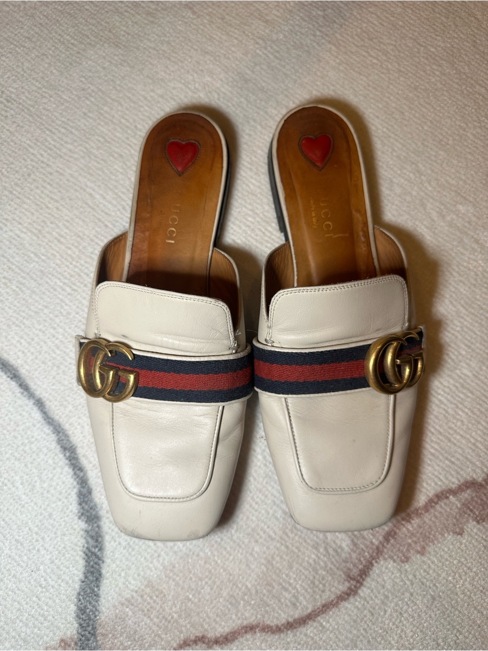 Gucci Off-white Leather Peyton GG Mules